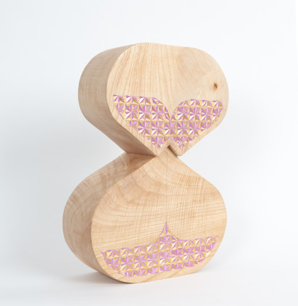 Wanda Gillespie Hourglass Chip CarvedRight Square