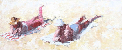 CHATTING AT THE BEACH 950